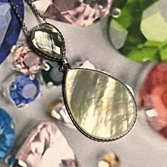 14K White Gold Peridot & Mother Of Pearl Necklace - Picture 16 of 16